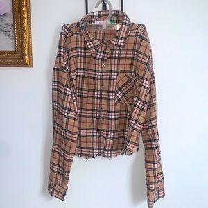 5/$15! Liv & Lott brown plaid frayed bottom buttons down shirt